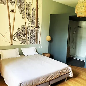 https://le-chateau-de-camille.midi-pyreneeshotels.com
